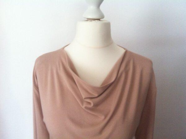 Schnittmuster Shirt Lola | Langarmshirt Schnittmuster | Shirt mit Wasserfallkragen – Bild 9